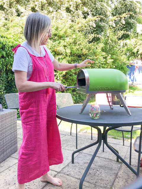 Using the Gozney Roccbox pizza peel